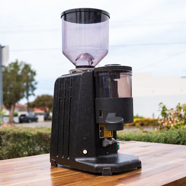 Pre-Loved La San Marco Automatic Doser Grinder – Reliable Workhorse