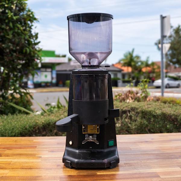 Pre-Loved La San Marco Automatic Doser Grinder – Reliable Workhorse