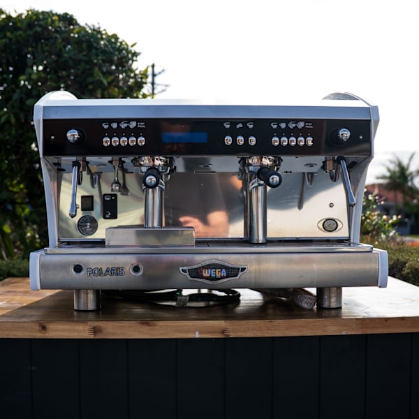 Pre-Loved Wega Polaris Tron – 2 Group – White